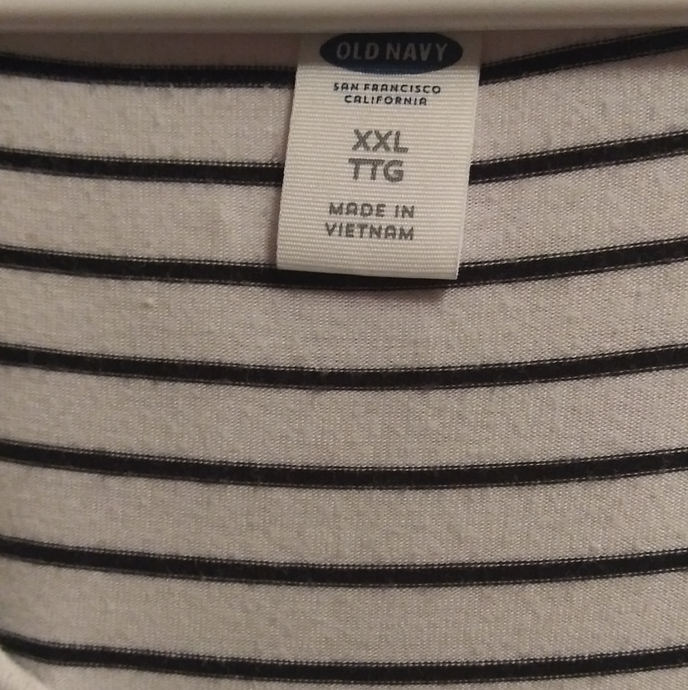 Plus size dress - Picture 3 of 4